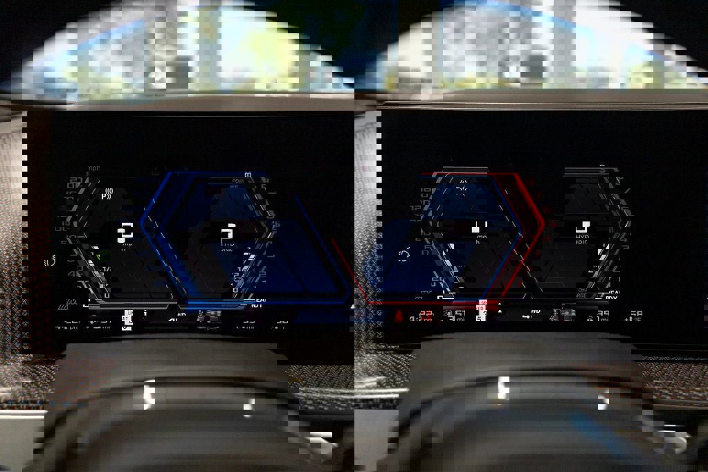 Used 2026 BMW XM Label Red image 34