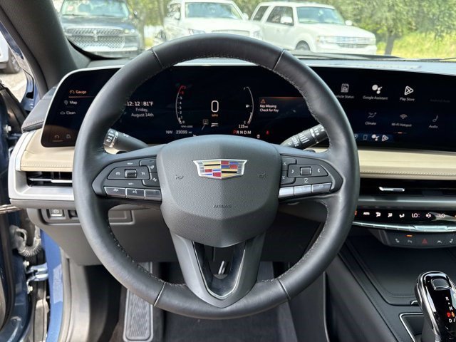 Certified 2024 Cadillac XT4 Luxury w/ Cold Weather Package FWD image 25