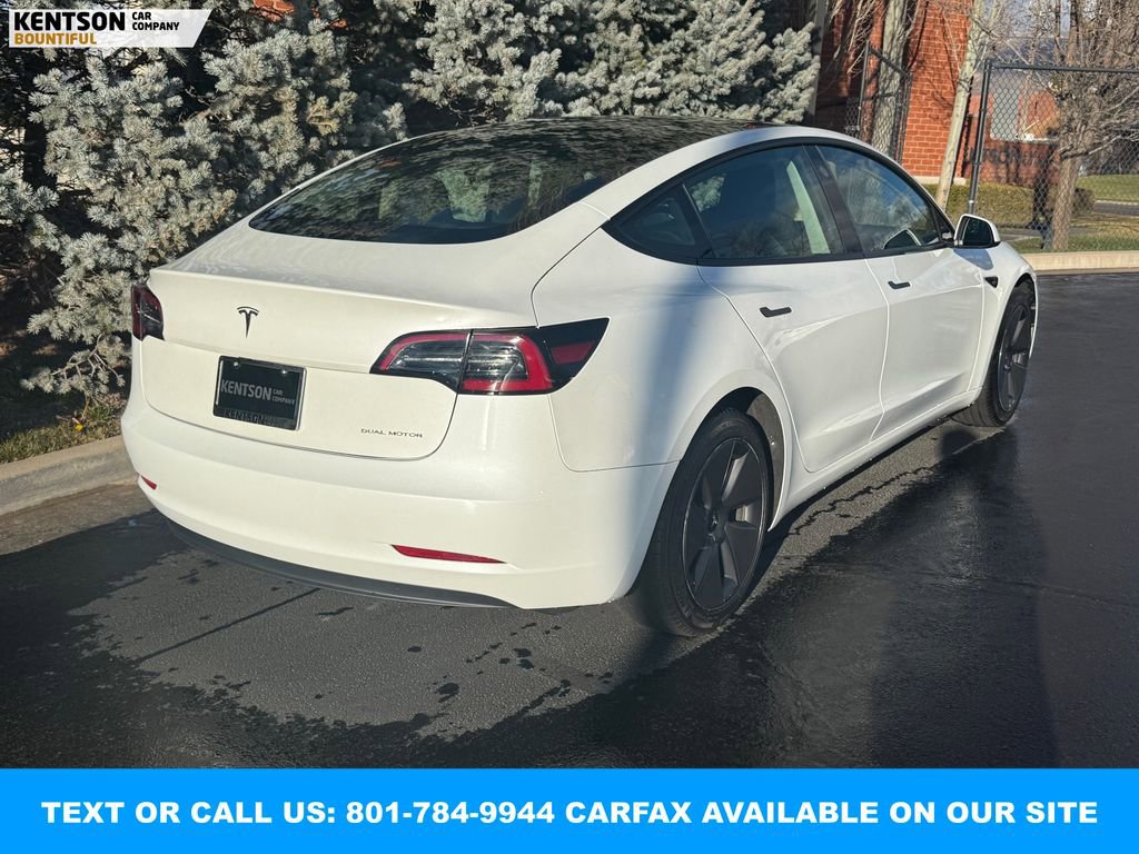 Used 2023 Tesla Model 3 Standard Range image 8