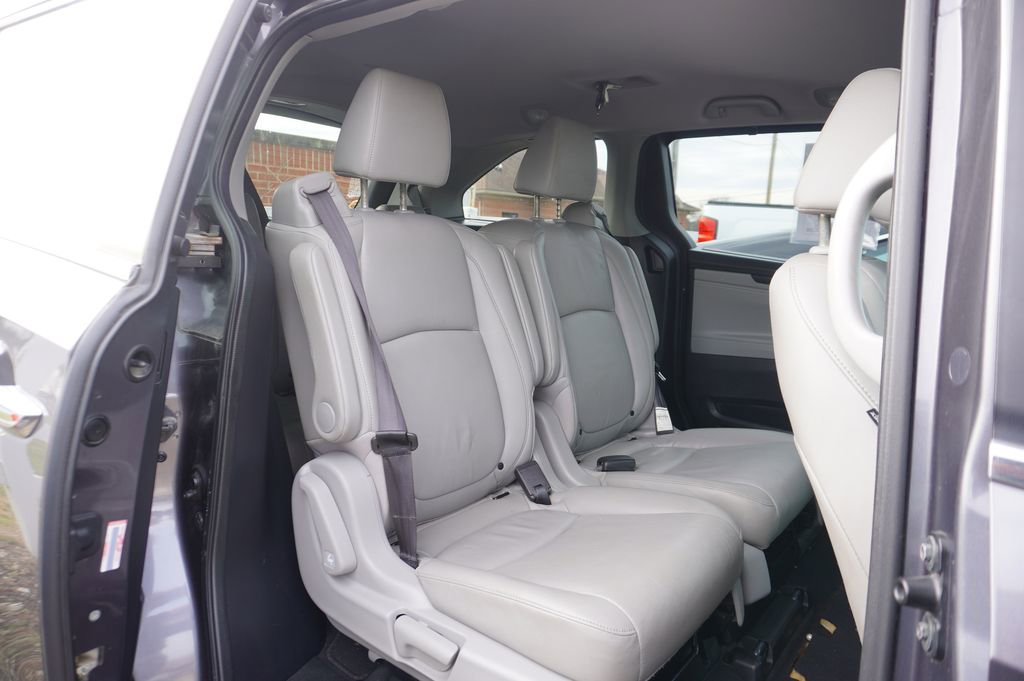 Used 2018 Honda Odyssey EX-L image 7