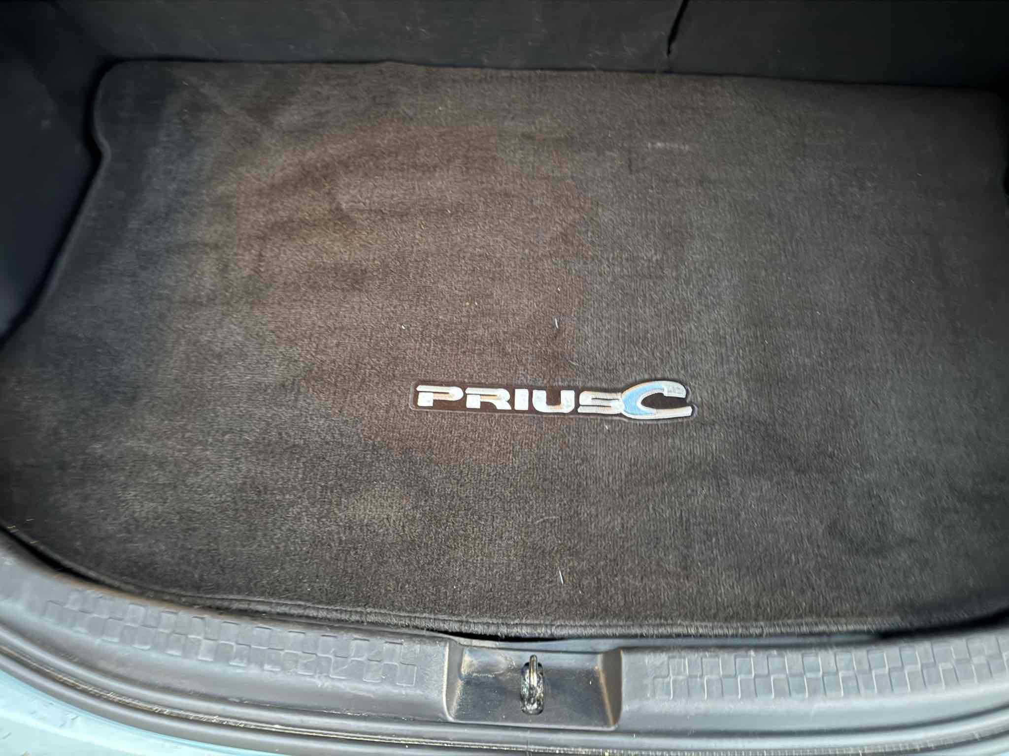 Used 2014 Toyota Prius C Two FWD image 43