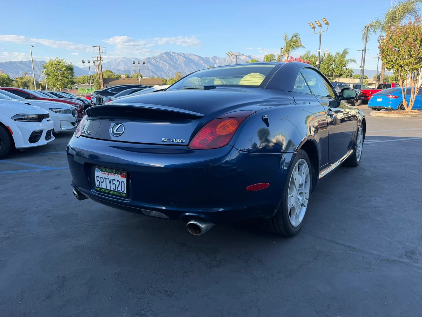 Used 2005 Lexus SC 430 Convertible w/ Preferred Accessory Pkg RWD image 6