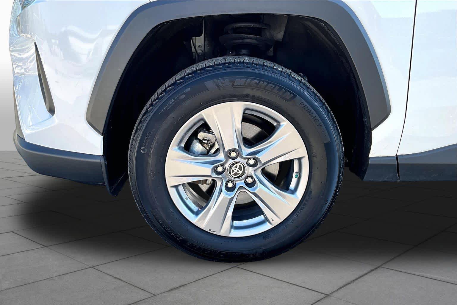 Used 2024 Toyota RAV4 LE AWD/4WD image 11