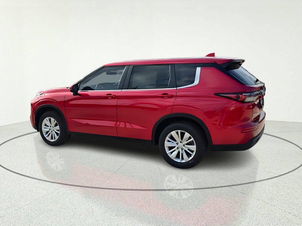 New 2026 Mitsubishi Outlander ES FWD image 4