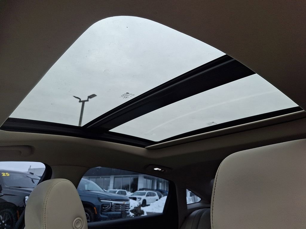 Certified 2019 Buick LaCrosse Essence w/ Sun and Shade Package image 14