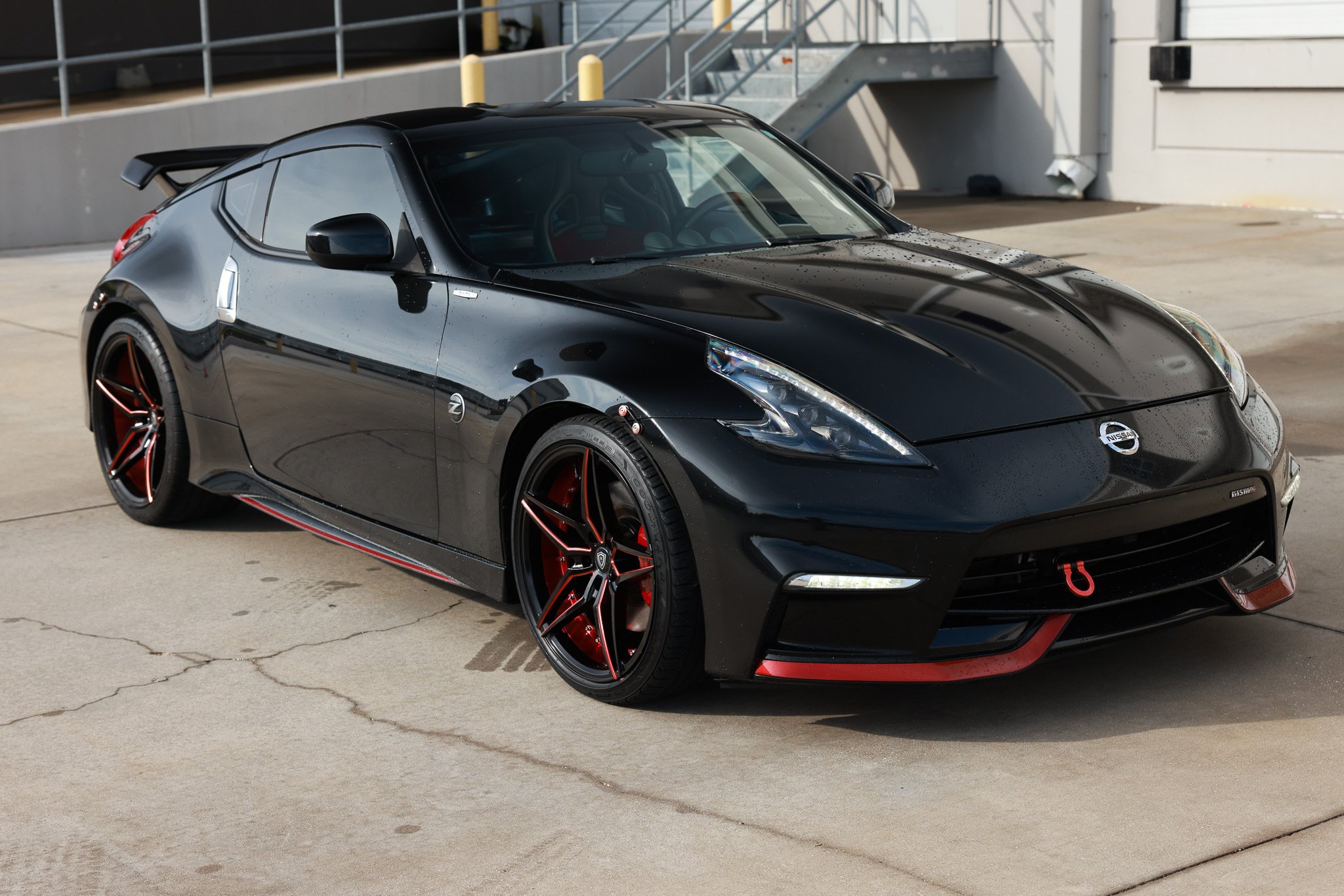 Used 2016 Nissan 370Z NISMO RWD image 19