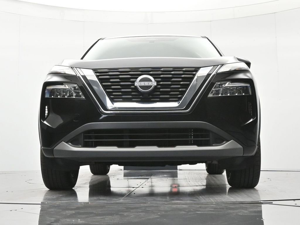 Certified 2023 Nissan Rogue SV FWD image 36
