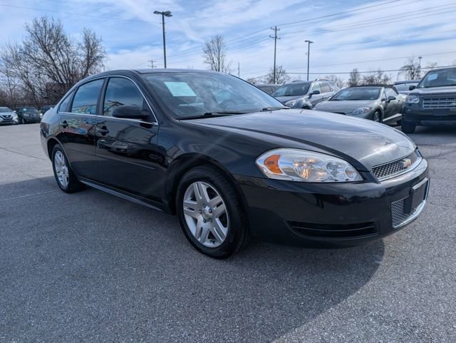 Used 2016 Chevrolet Impala LT FWD image 1