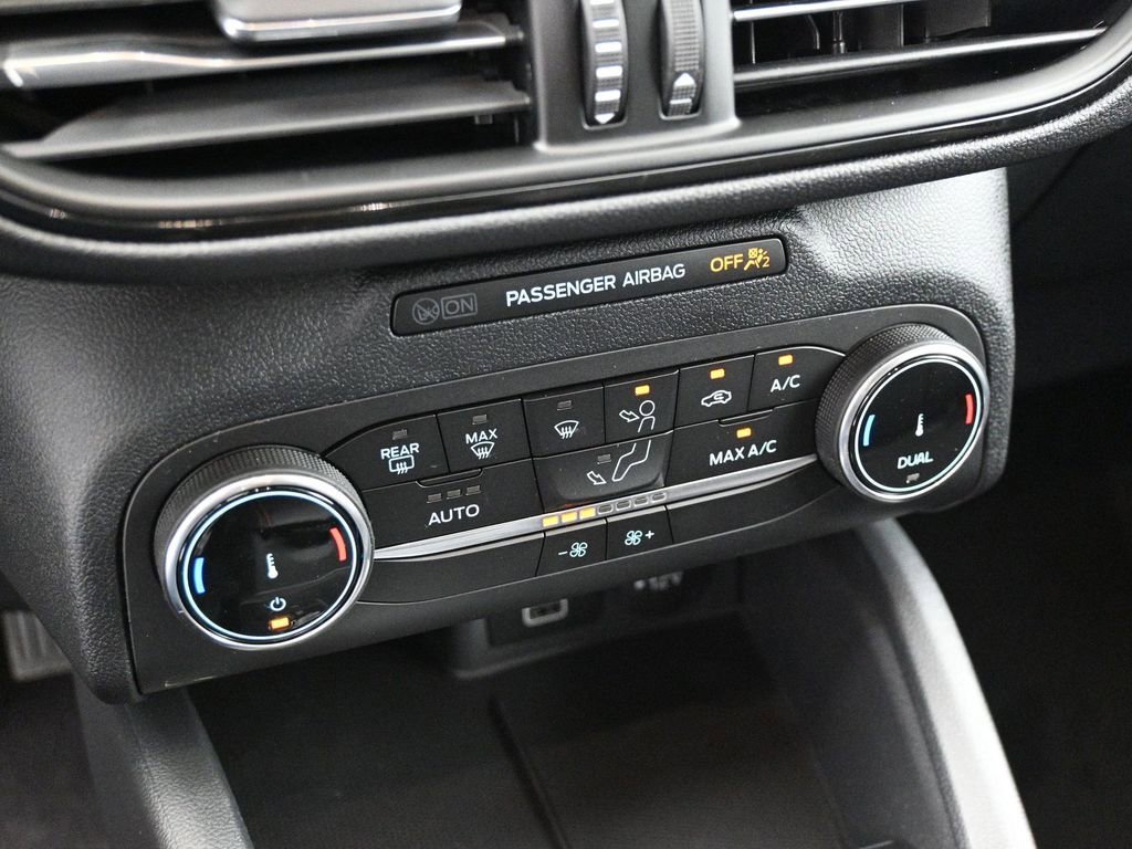 New 2025 Ford Escape ST-Line w/ Equipment Group 301A image 16