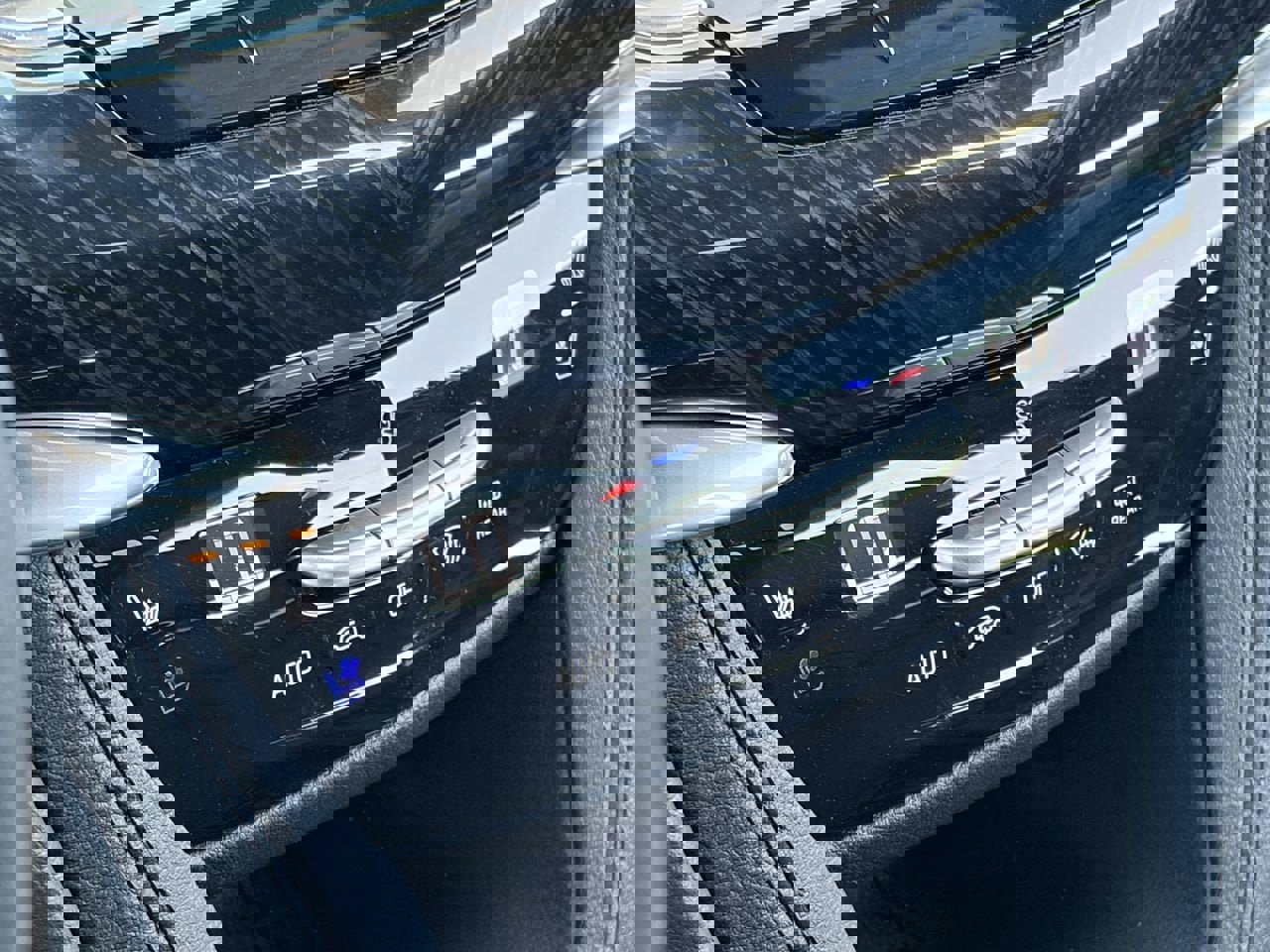 Certified 2024 Cadillac XT6 Premium Luxury w/ Technology Package image 31