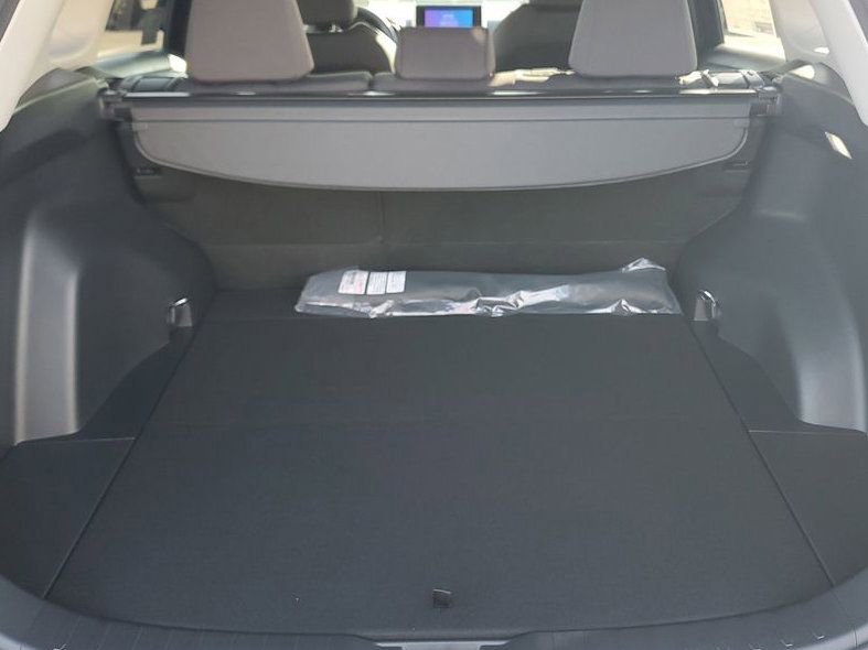 New 2025 Toyota RAV4 XLE image 28