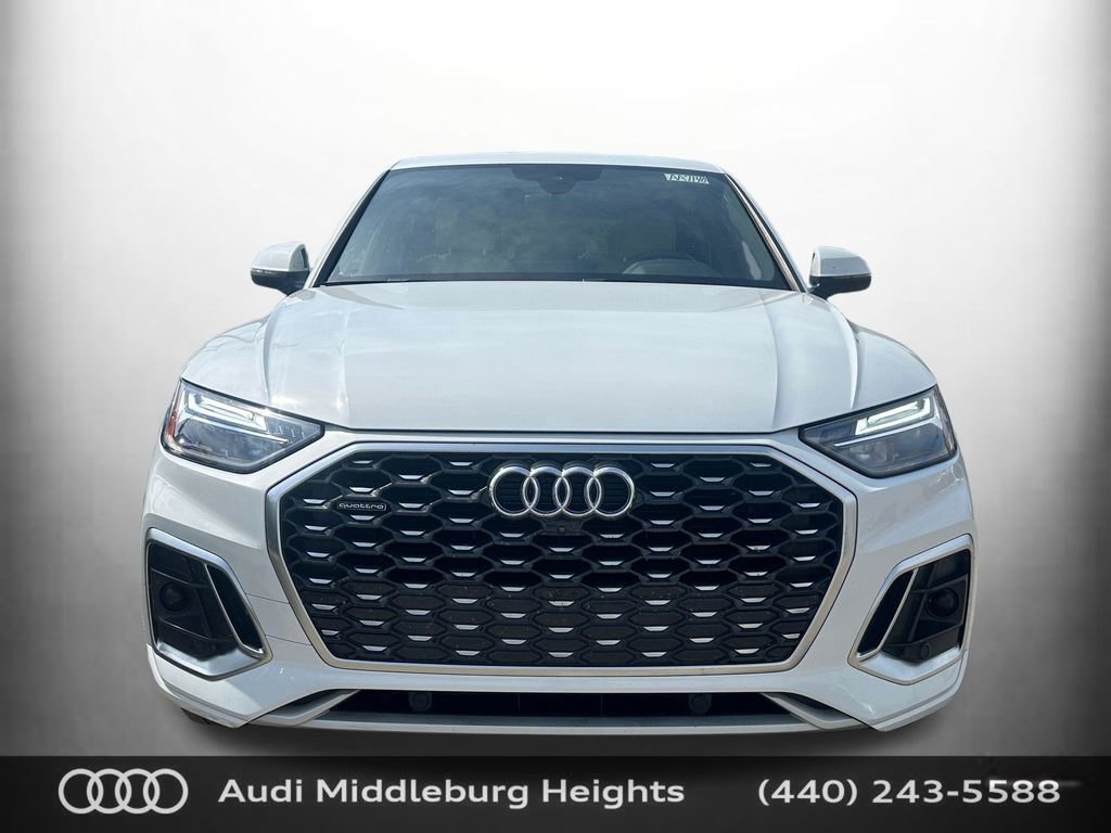 Used 2023 Audi Q5 2.0T Premium Plus w/ Premium Plus Package AWD/4WD image 2