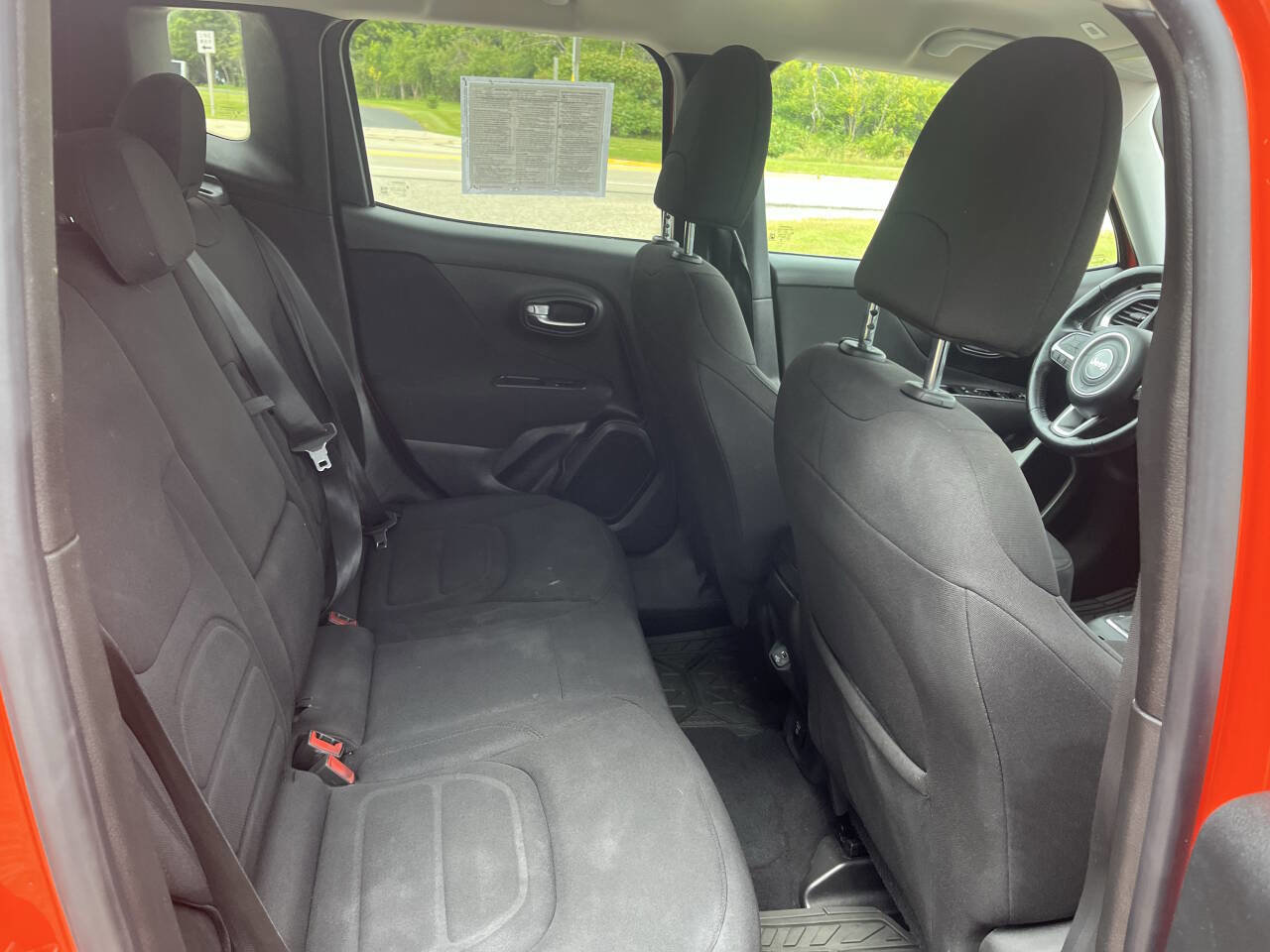 Used 2021 Jeep Renegade Latitude w/ Convenience Group image 36