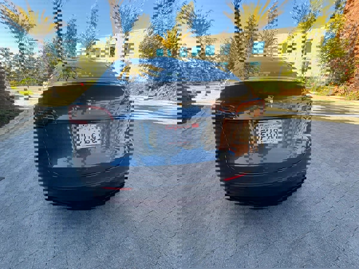 Used 2024 Tesla Model Y Long Range image 6