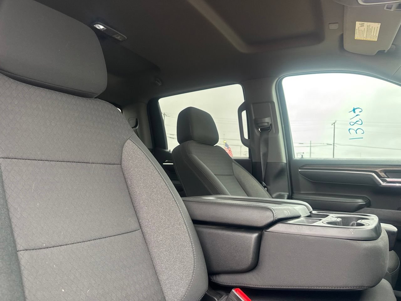 Used 2025 Chevrolet Silverado 1500 LT w/ Safety Package RWD image 31