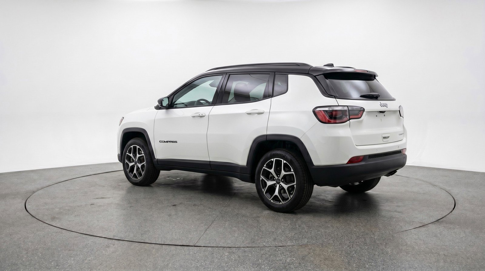 Used 2025 Jeep Compass Limited AWD/4WD image 6