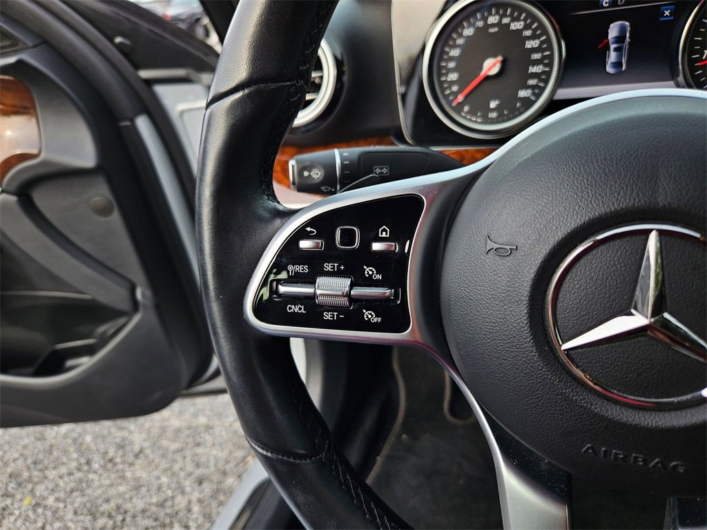Used 2019 Mercedes-Benz E 300 4MATIC image 11