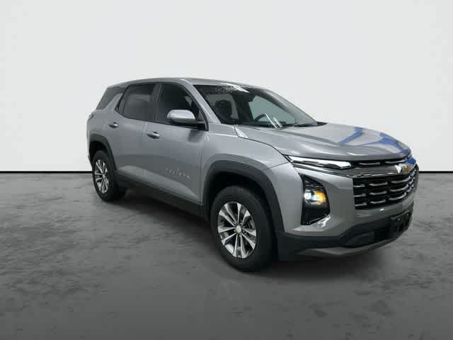 Used 2026 Chevrolet Equinox LT FWD image 5
