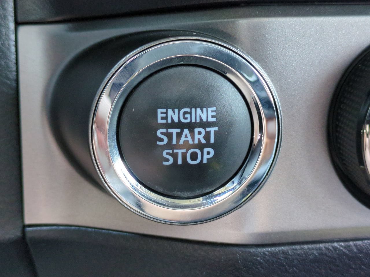 Used 2023 Toyota Tacoma SR5 w/ Technology Package AWD/4WD image 26