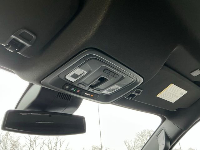 Used 2024 Buick Enclave Essence w/ Experience Buick Package image 70