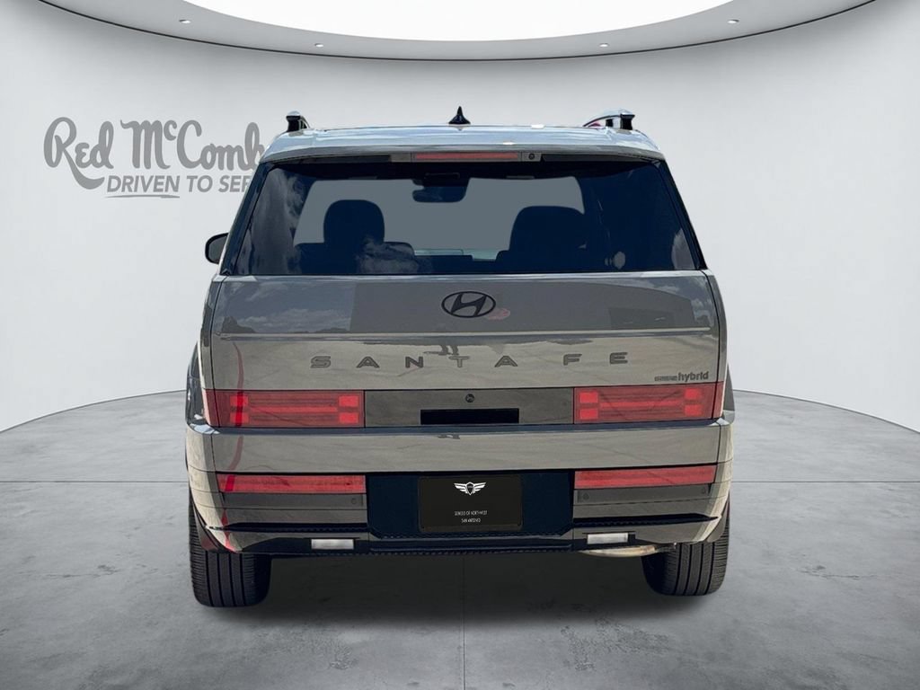 Used 2025 Hyundai Santa Fe Calligraphy AWD/4WD image 4
