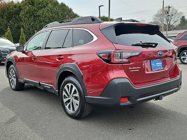 Used 2024 Subaru Outback Premium image 4