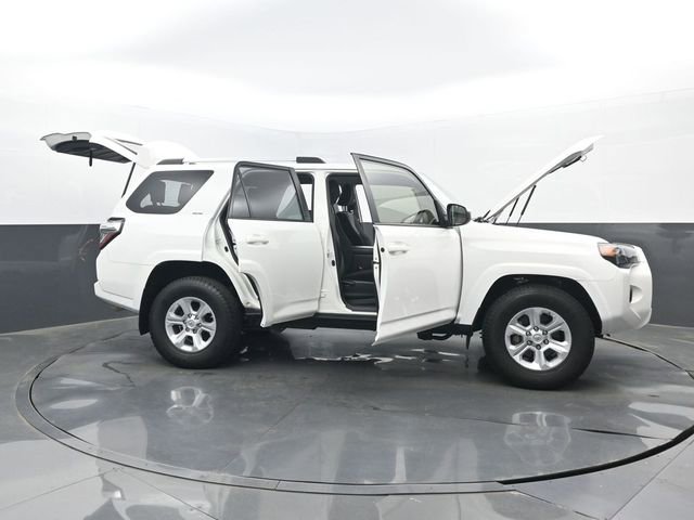 Used 2021 Toyota 4Runner SR5 image 35