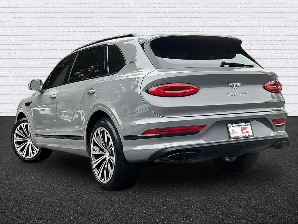 Used 2023 Bentley Bentayga Extended Wheelbase AWD/4WD image 4