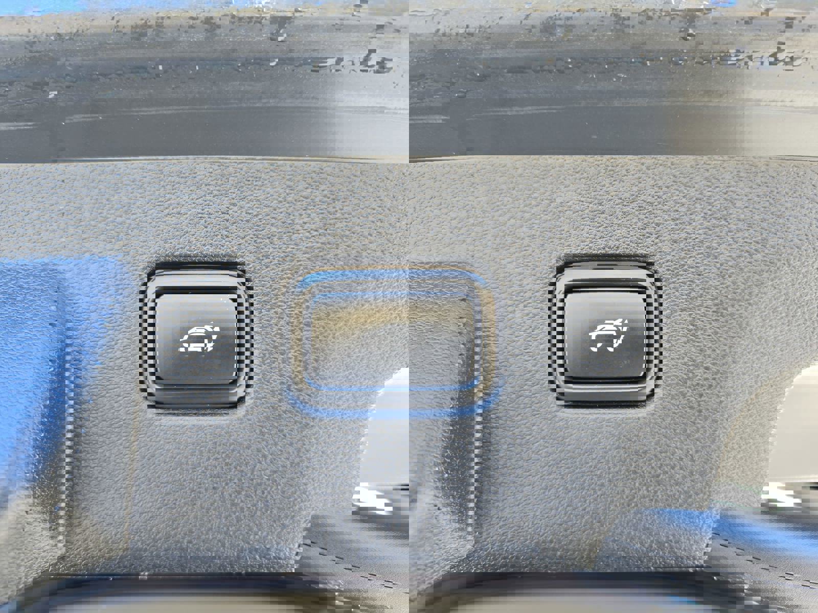 Used 2023 Kia Sportage X-Line w/ X-Line Premium Package image 13