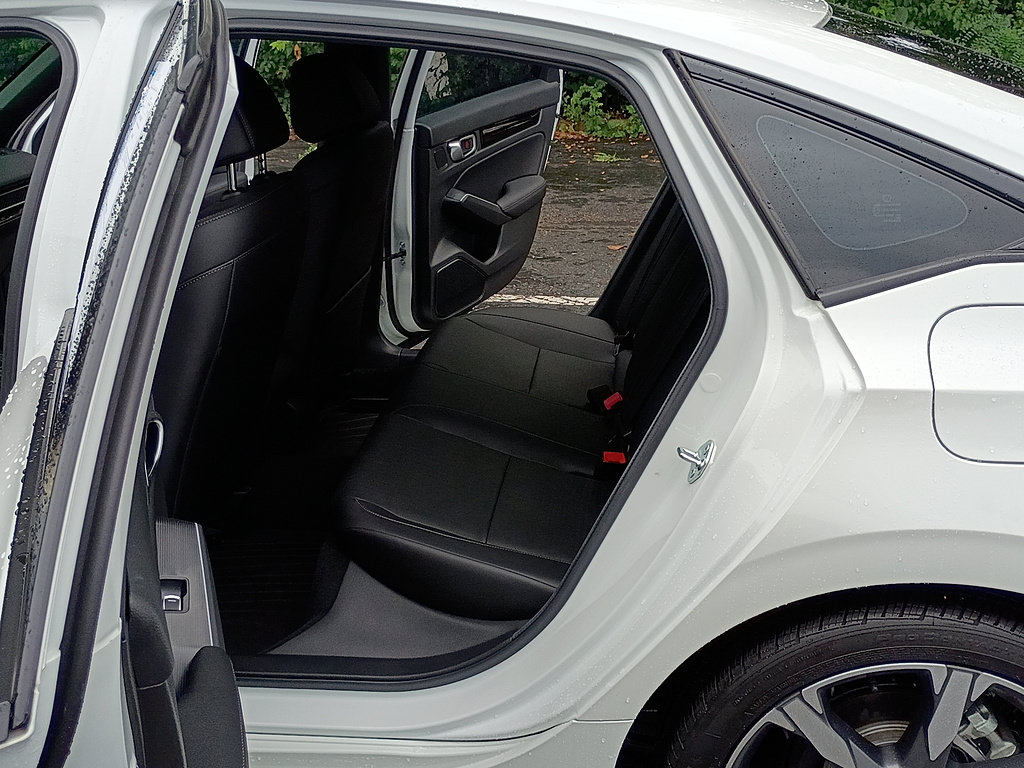 Certified 2025 Honda Civic Sport Touring image 13