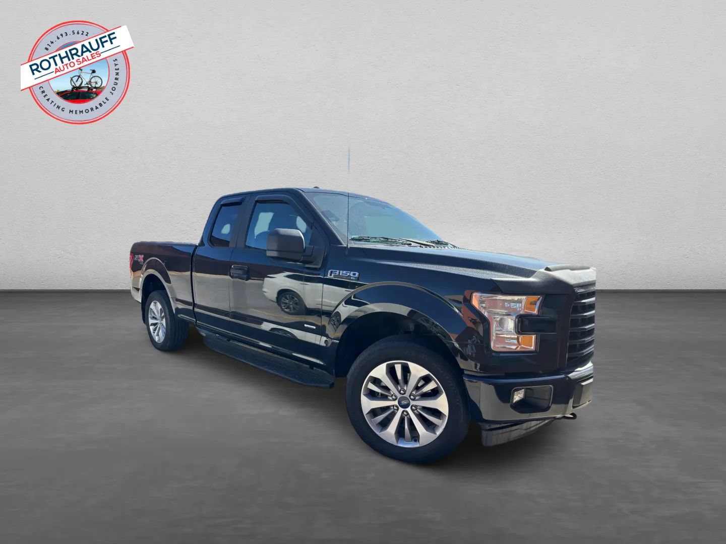 Used 2017 Ford F150 XL w/ Equipment Group 101A Mid AWD/4WD image 3