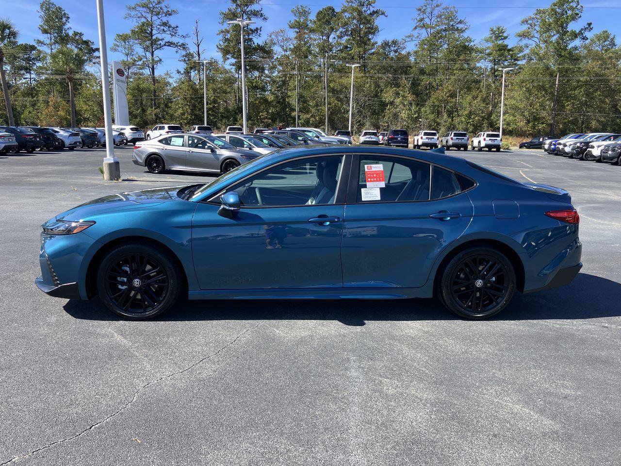 New 2026 Toyota Camry SE image 2