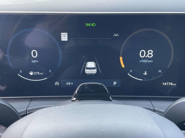 Used 2024 Hyundai Santa Fe Limited image 29