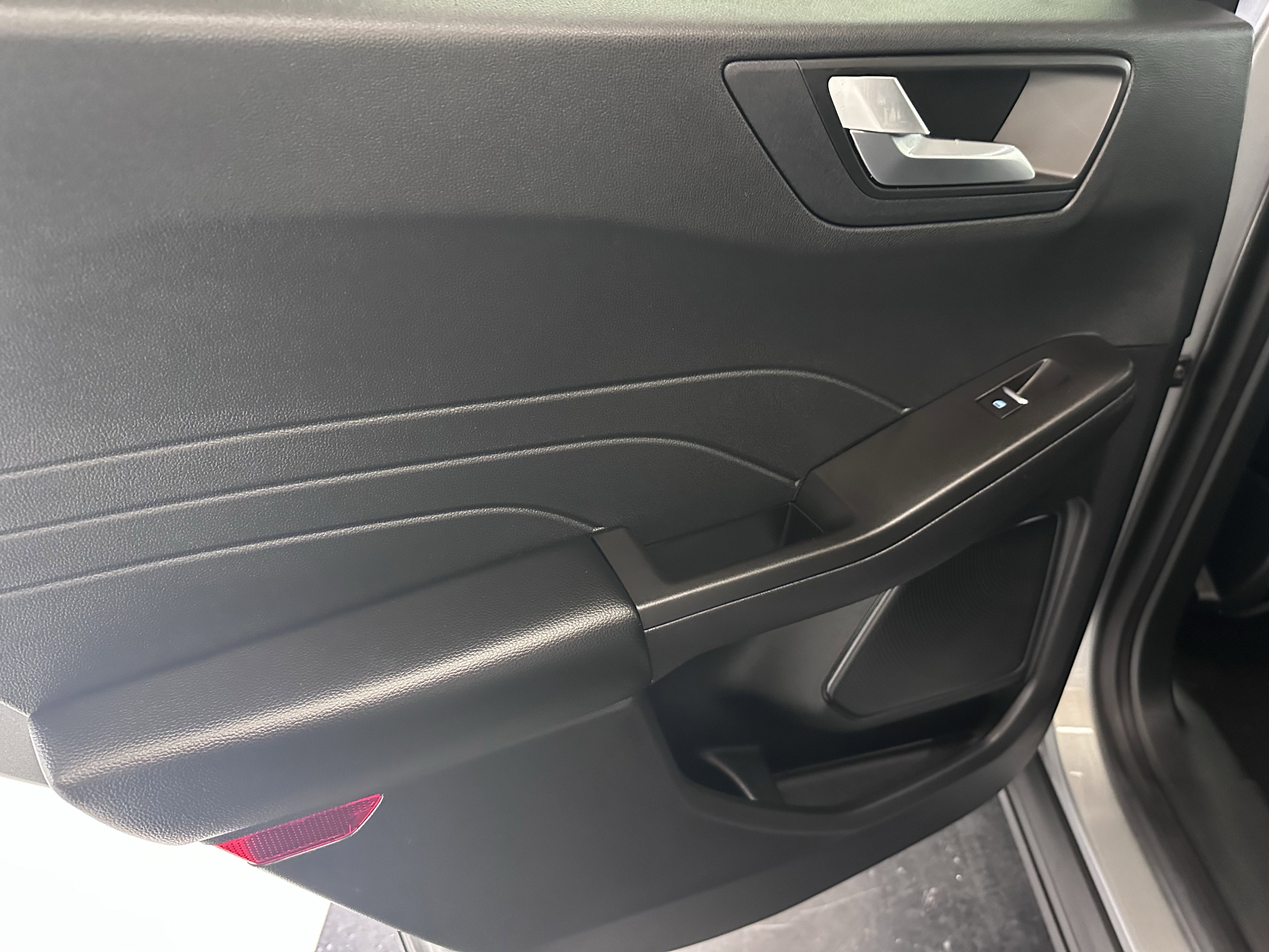 Used 2021 Ford Escape SEL AWD/4WD image 26