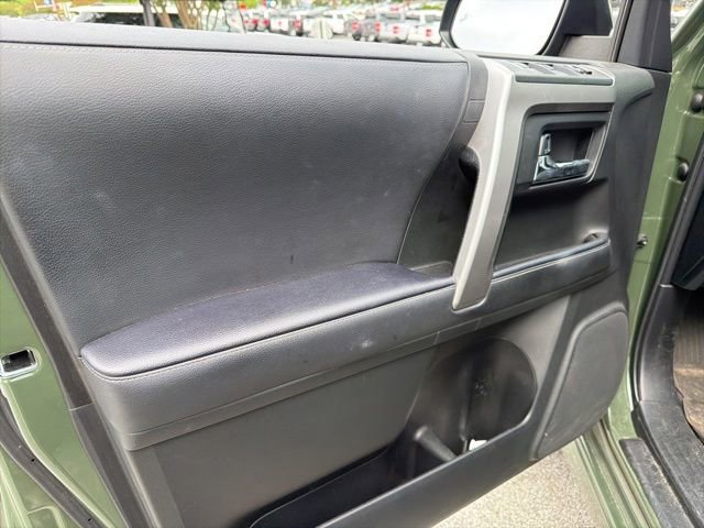 Used 2022 Toyota 4Runner TRD Sport w/ Technology Package RWD image 22