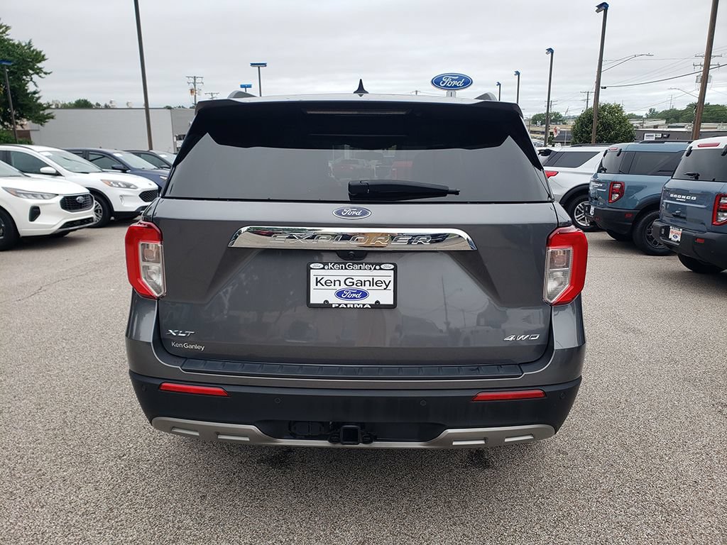 Certified 2023 Ford Explorer XLT w/ Equipment Group 202A AWD/4WD image 6
