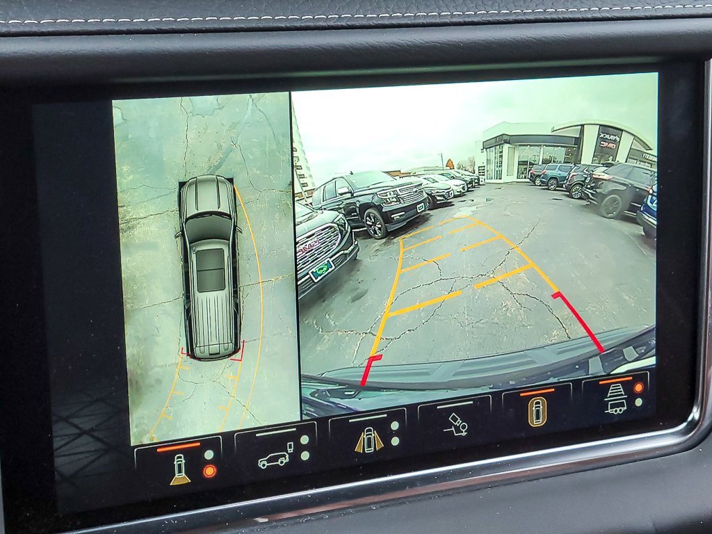 Certified 2024 GMC Yukon Denali Ultimate image 17