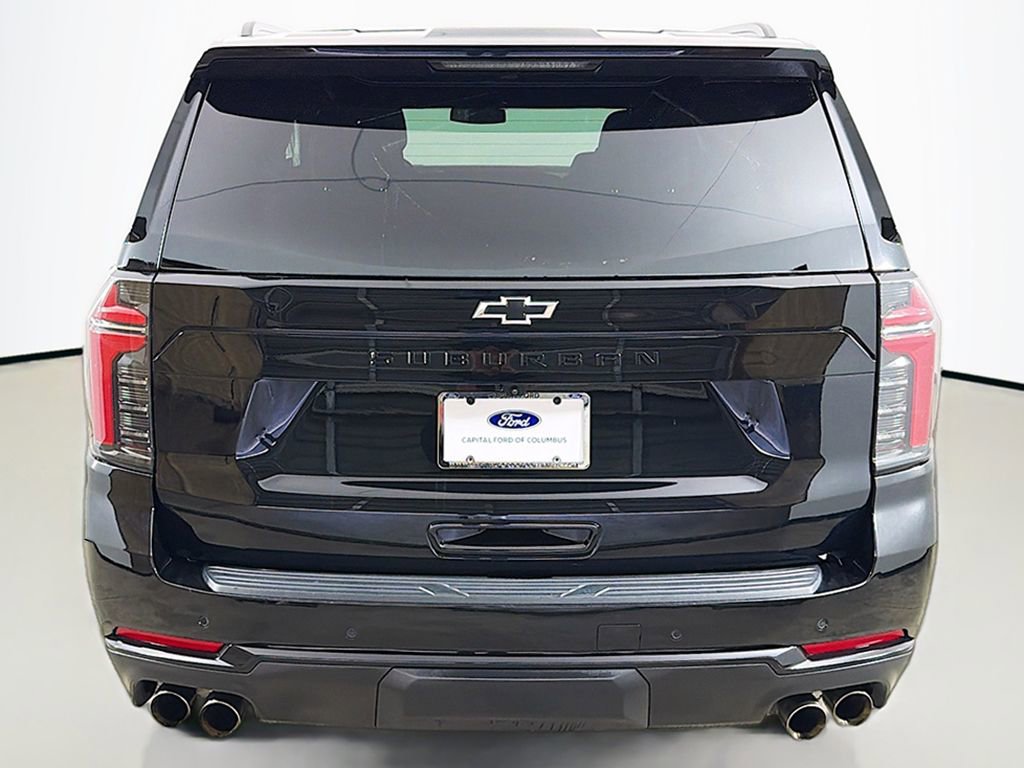 Used 2025 Chevrolet Suburban Z71 AWD/4WD image 14