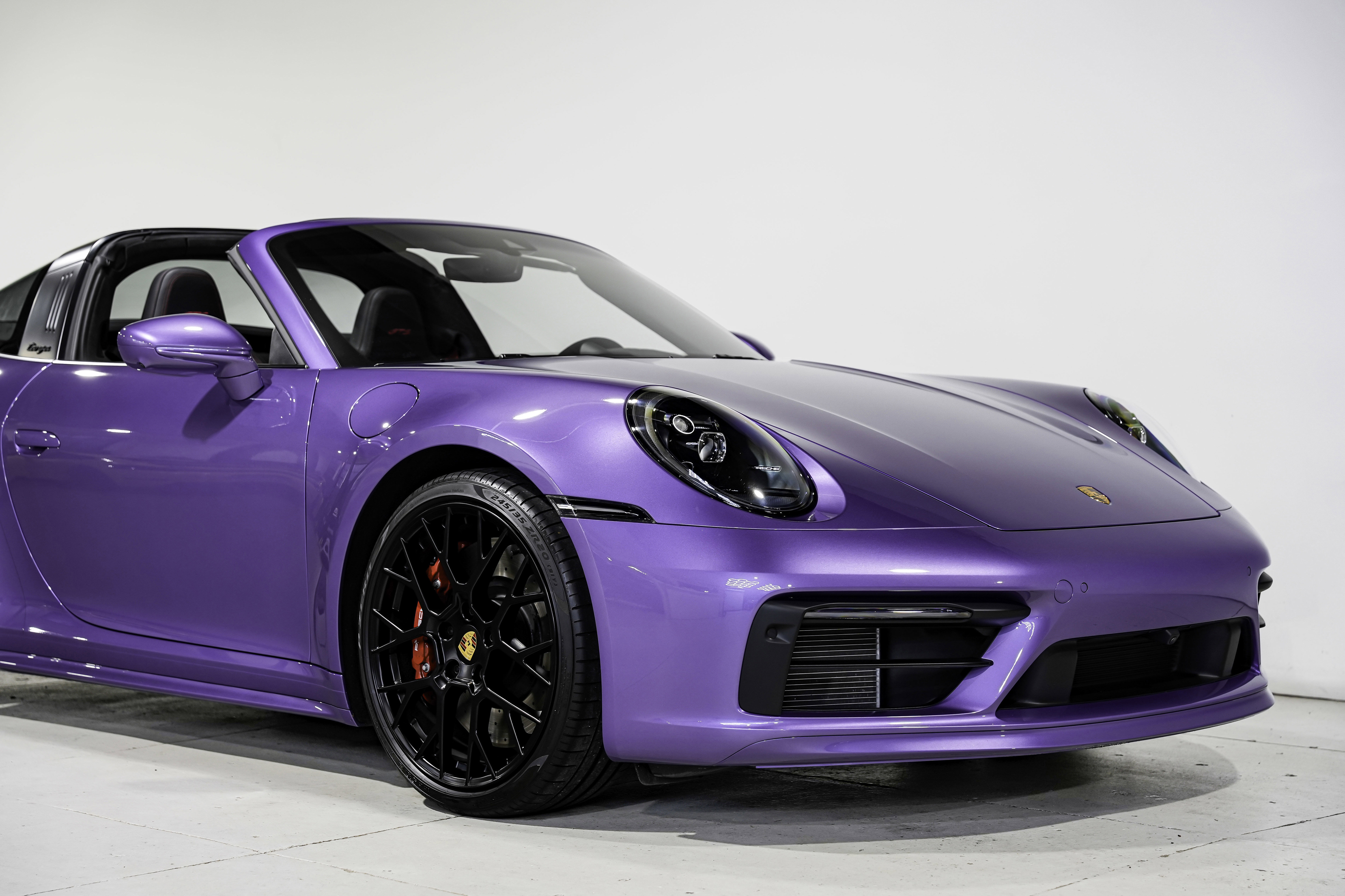 Used 2024 Porsche 911 Targa 4 GTS image 43