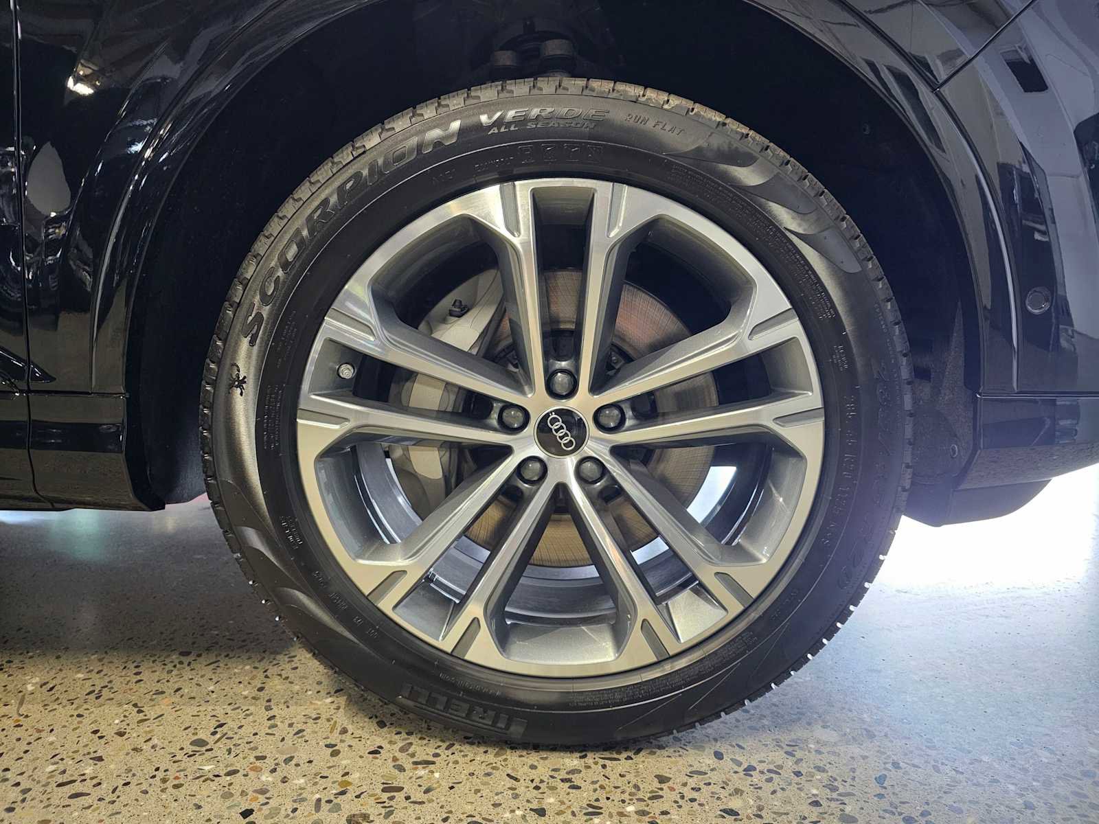 New 2026 Audi Q7 2.0T Premium image 9