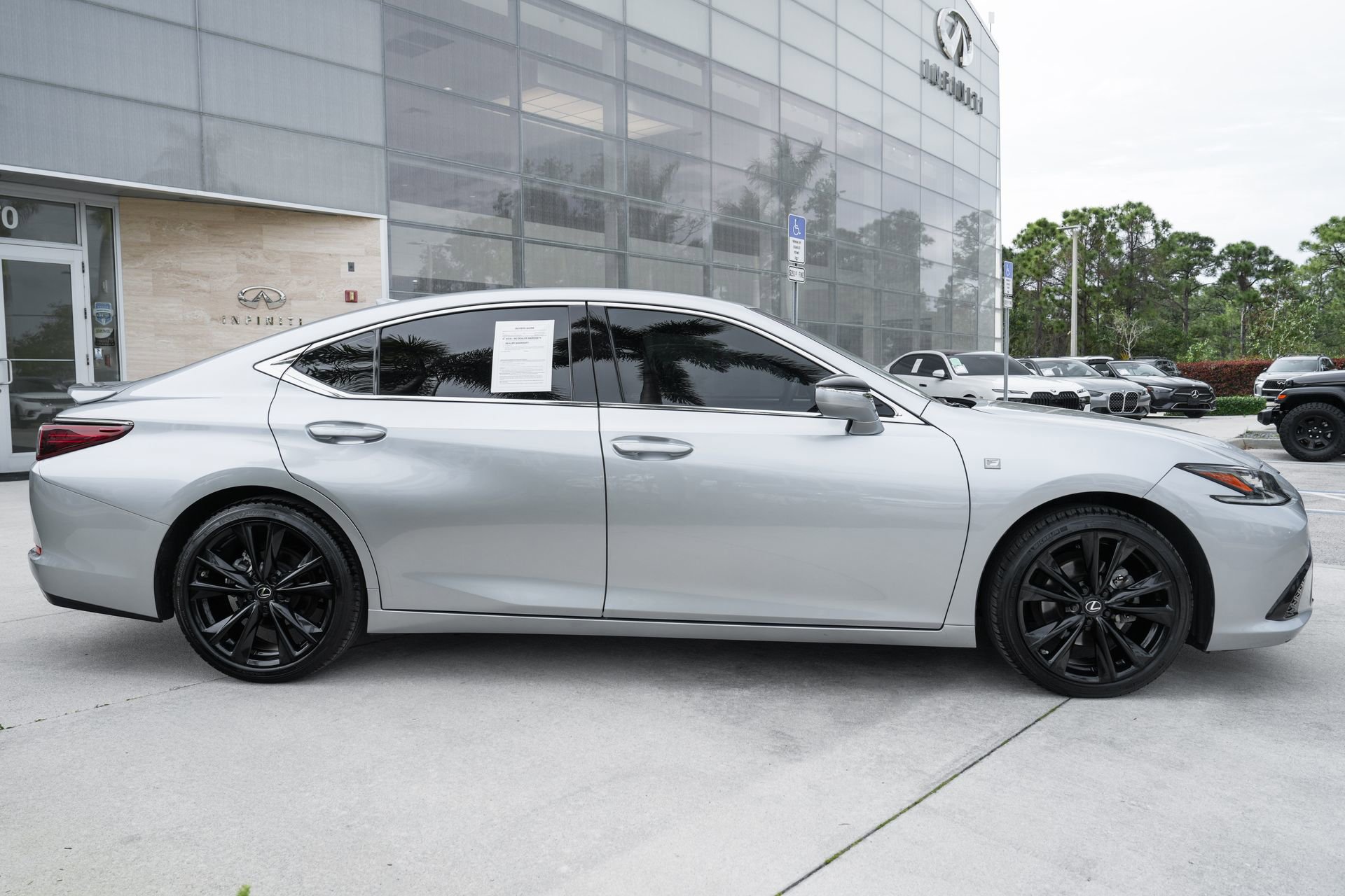 Used 2022 Lexus ES 350 F Sport w/ Accessory Package 2 image 28
