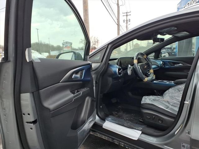 New 2026 Chevrolet Equinox EV LT image 10