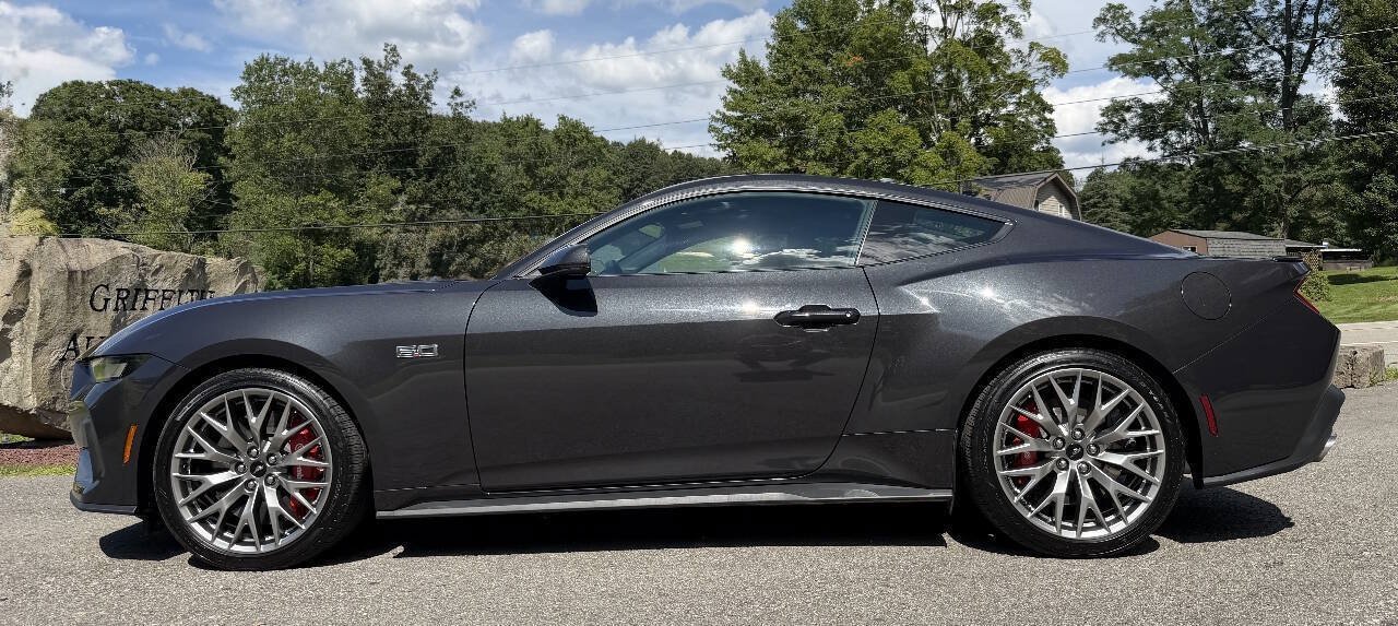 Used 2024 Ford Mustang GT Premium RWD image 7