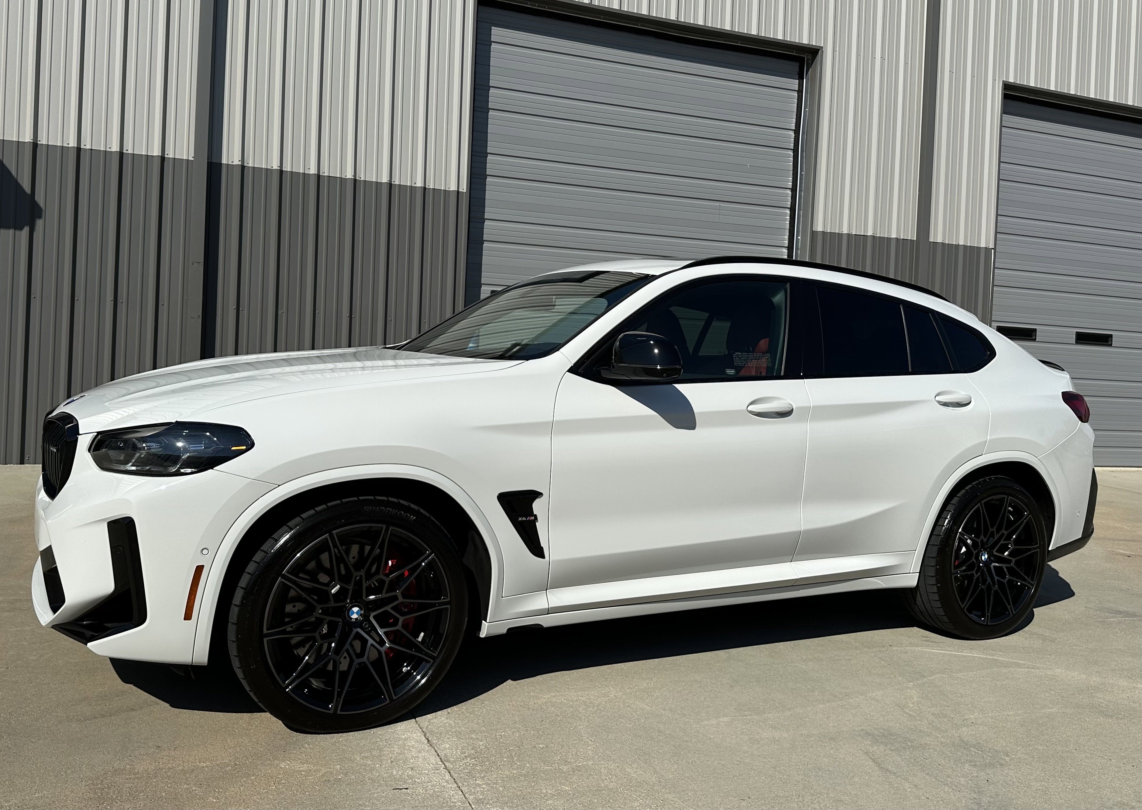 Used 2025 BMW X4 M w/ Competition Package image 4