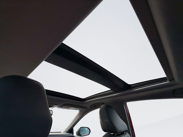 Used 2019 Toyota Camry XSE image 18