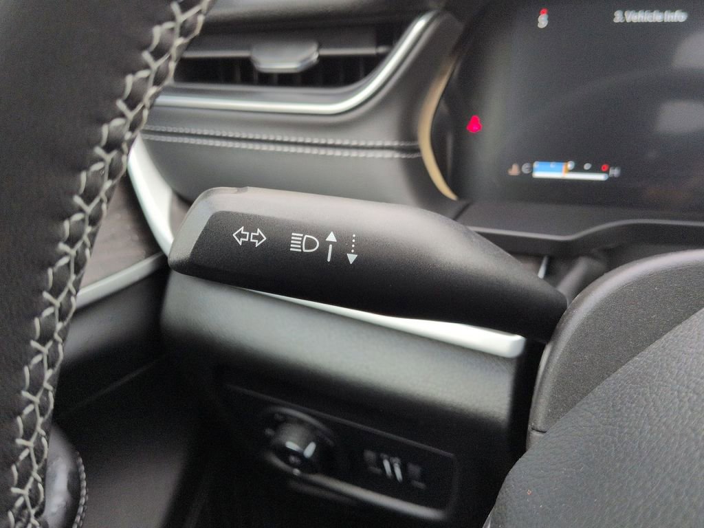 New 2025 Jeep Grand Cherokee Limited w/ Luxury Tech Group II image 27