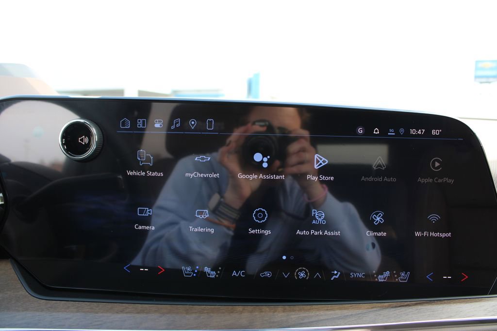 New 2026 Chevrolet Suburban High Country AWD/4WD image 56