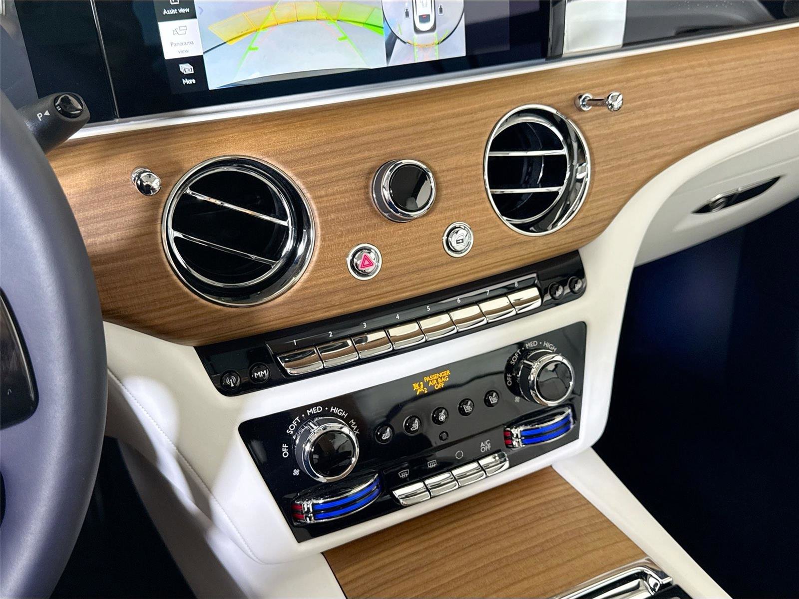 Used 2024 Rolls-Royce Spectre w/ Spectre Launch Package AWD/4WD image 20