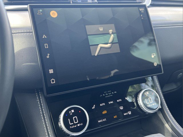 Certified 2025 Jaguar F-PACE R-Dynamic S image 29