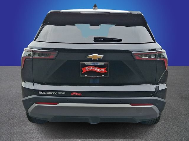 Used 2025 Chevrolet Equinox LT AWD/4WD image 5